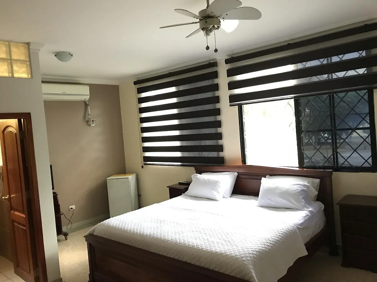 Guest house Casa Canelos Guayaquil Ecuador